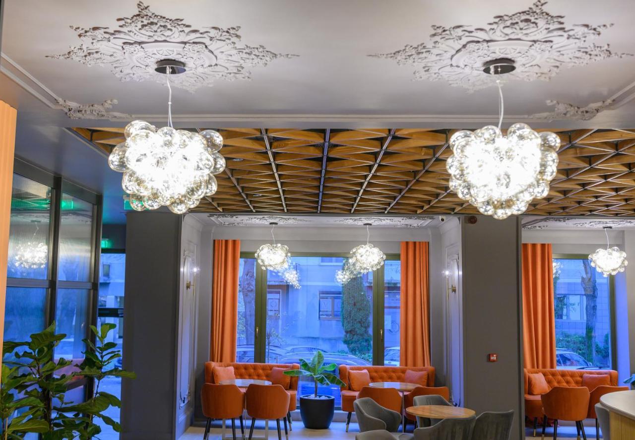 Hotel Viena Satu Mare Exterior photo